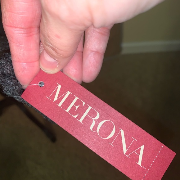 Turtle neck winter sweater - Picture 5 of 5